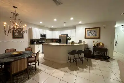 4745 N Grand Cypress Cir N, Coconut Creek: photo 1 of 44