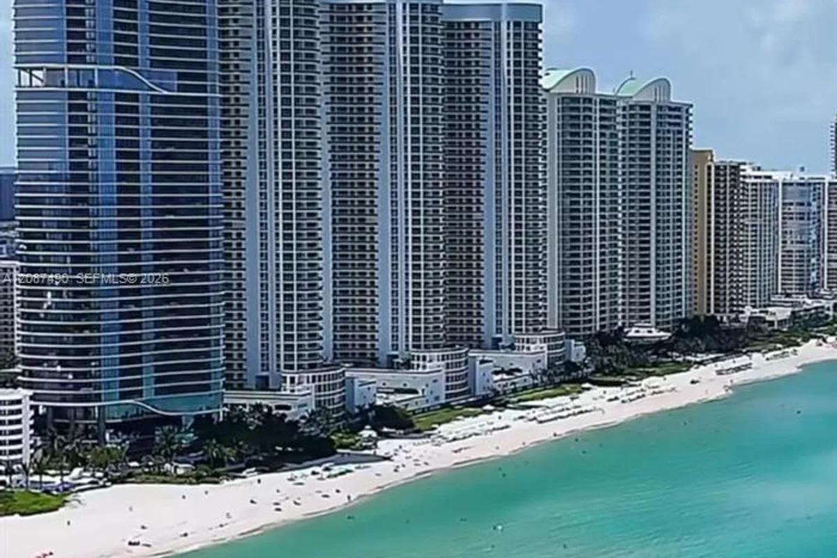 16919 N Bay Rd #804, Sunny Isles Beach: photo 1 of 33