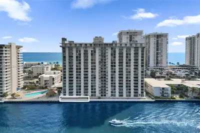 1600 S Ocean Dr #1F, Hollywood: photo 1 of 95