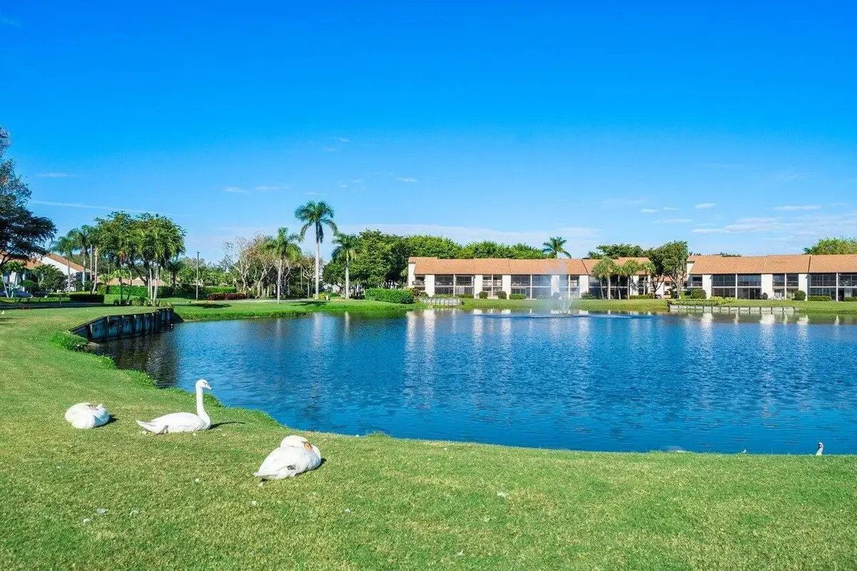 5355 10th Fairway Dr #2, Delray Beach: photo 1 of 84