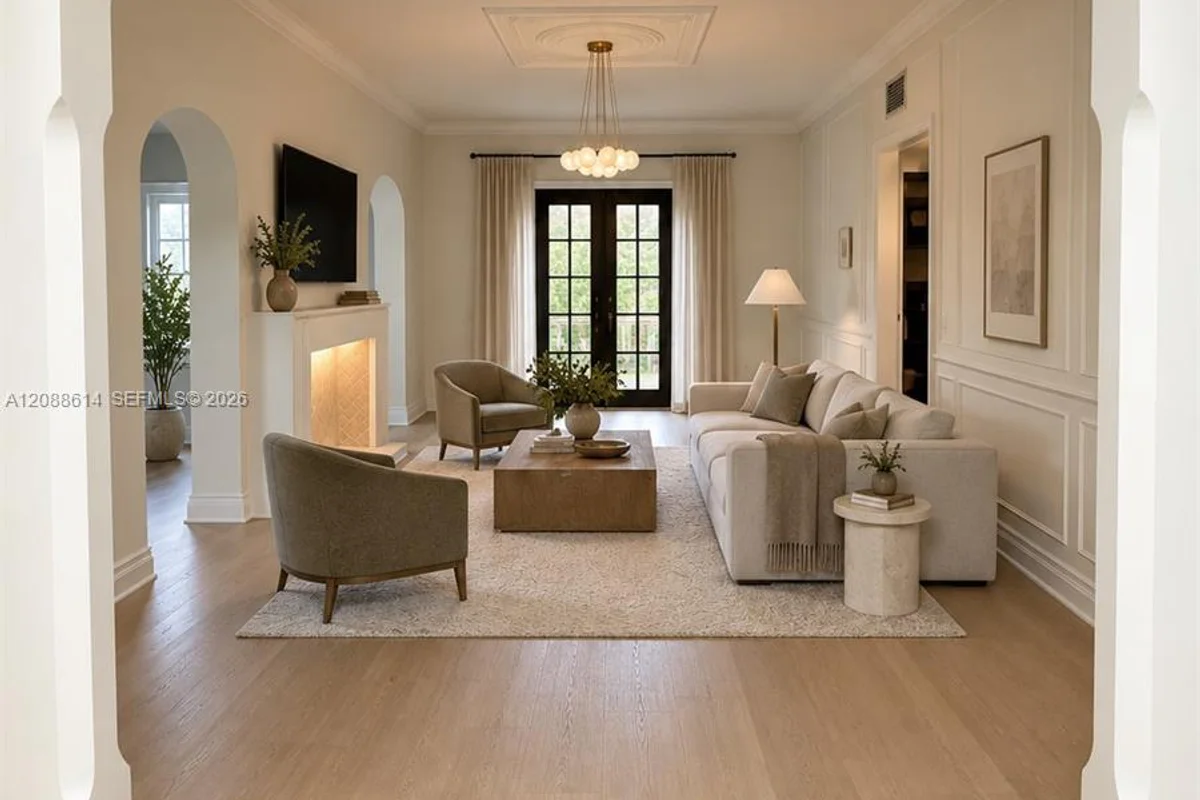 327 W 28th St, Miami Beach: photo 1 of 27