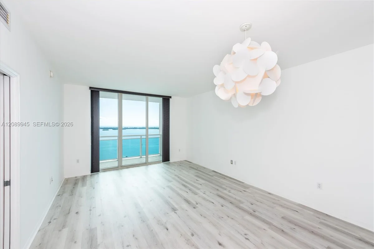 951 Brickell Ave #3102, Miami: photo 1 of 26