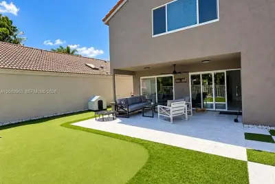 6127 La Vida Ter, Boca Raton: photo 1 of 14