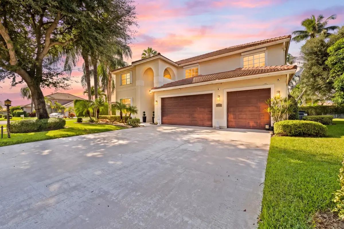 7202 Catalina Isle Dr, Lake Worth: photo 1 of 48