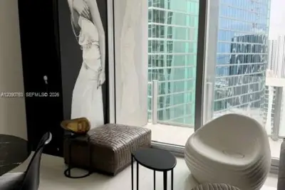 300 Biscayne Boulevard Way #3308W, Miami: photo 1 of 22