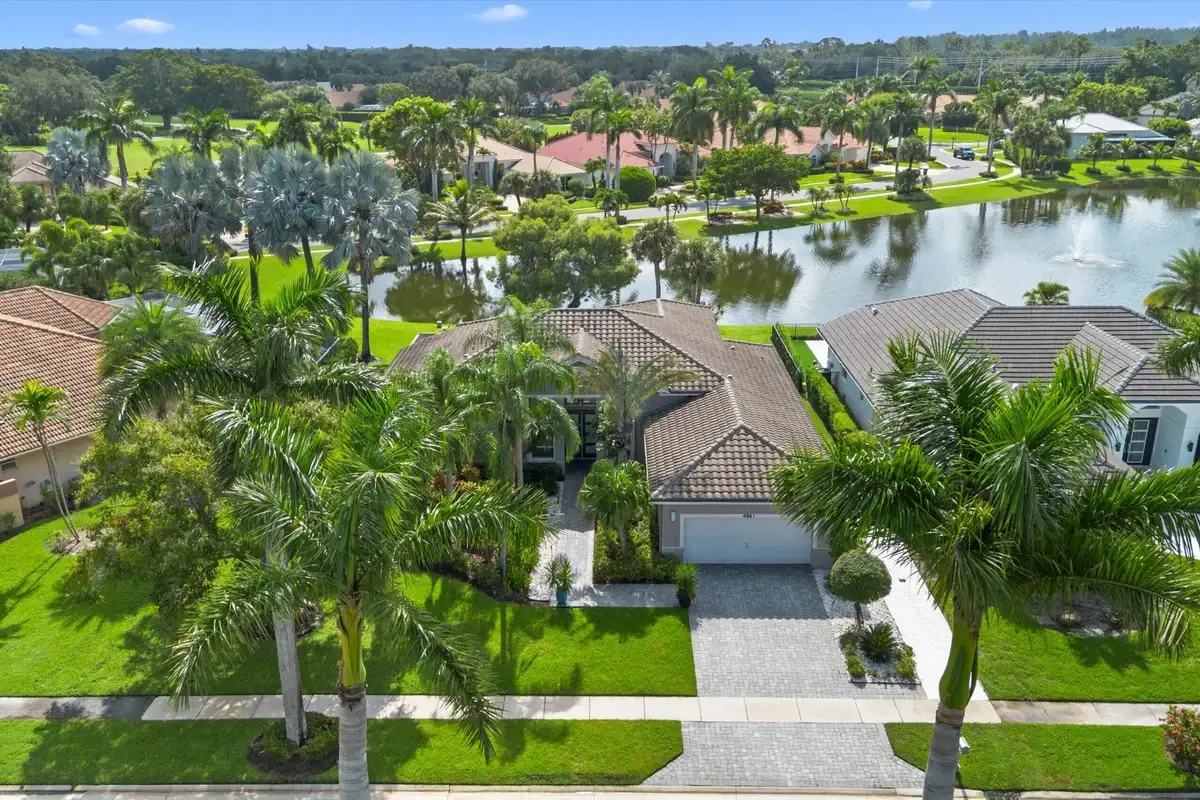 4841 Exeter Estate Ln, Lake Worth: photo 1 of 58