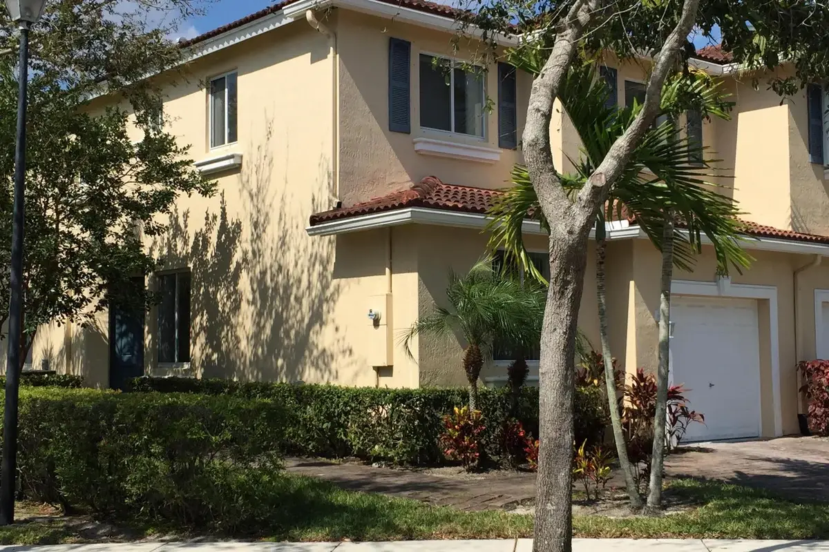 3121 N Evergreen Cir, Boynton Beach: photo 1 of 2