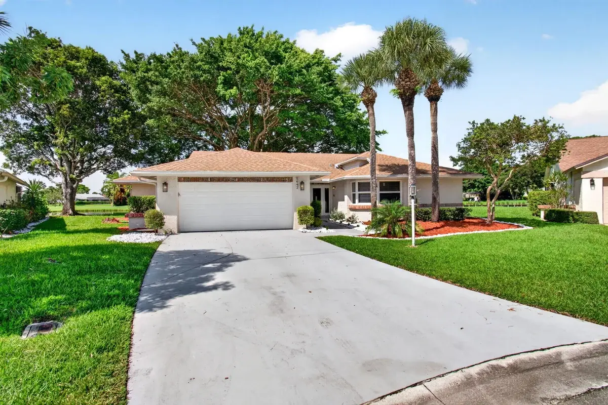 5642 Forest Oaks Ter, Delray Beach: photo 1 of 45