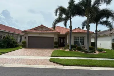 10398 Utopia Cir E, Boynton Beach: photo 1 of 2
