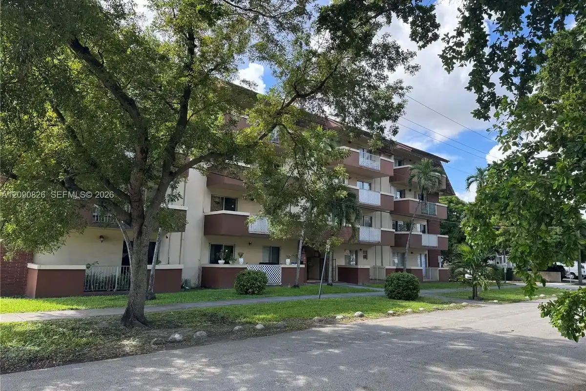 680 Miller Dr #W301, Miami Springs: photo 1 of 9