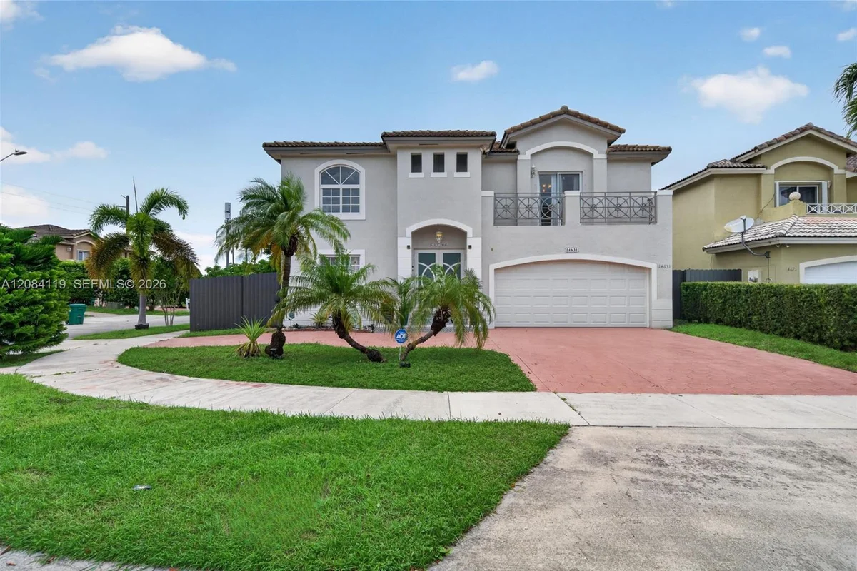 14631 SW 176th Ter, Miami: photo 1 of 46