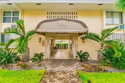 2840 NE 33rd Ct #2, Fort Lauderdale: photo 1 of 45
