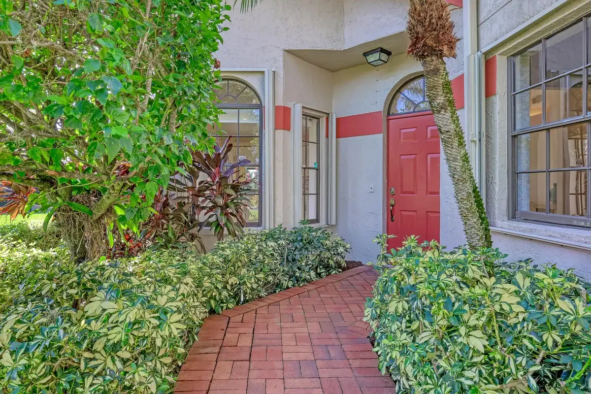 7744 Lexington Club Blvd, Delray Beach: photo 1 of 33