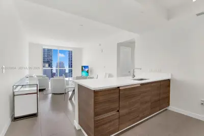 1100 S Miami Ave #3704, Miami: photo 1 of 25