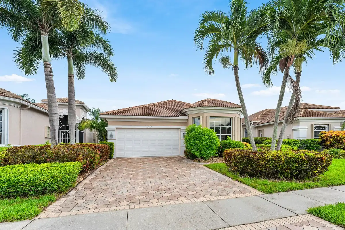 6947 Fairway Lakes Dr, Boynton Beach: photo 1 of 57