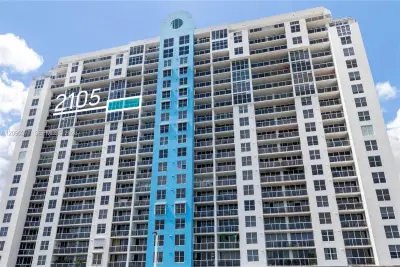 1800 Sunset Harbour Dr #2105, Miami Beach: photo 1 of 17