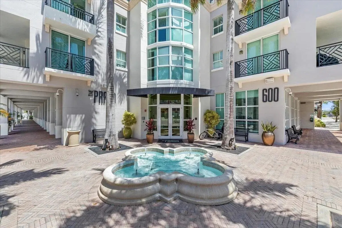 600 S Dixie Hwy #656, West Palm Beach: photo 1 of 20