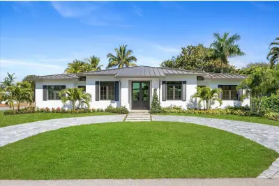 715 Mission Hill Rd, Boynton Beach: photo 1 of 52