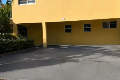 536 Euclid Ave #9, Miami Beach: photo 1 of 21