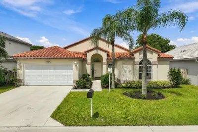 4969 Broadstone Cir, West Palm Beach: photo 1 of 59