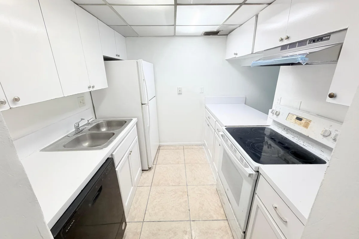 1720 N Congress Ave #205, West Palm Beach: photo 1 of 12