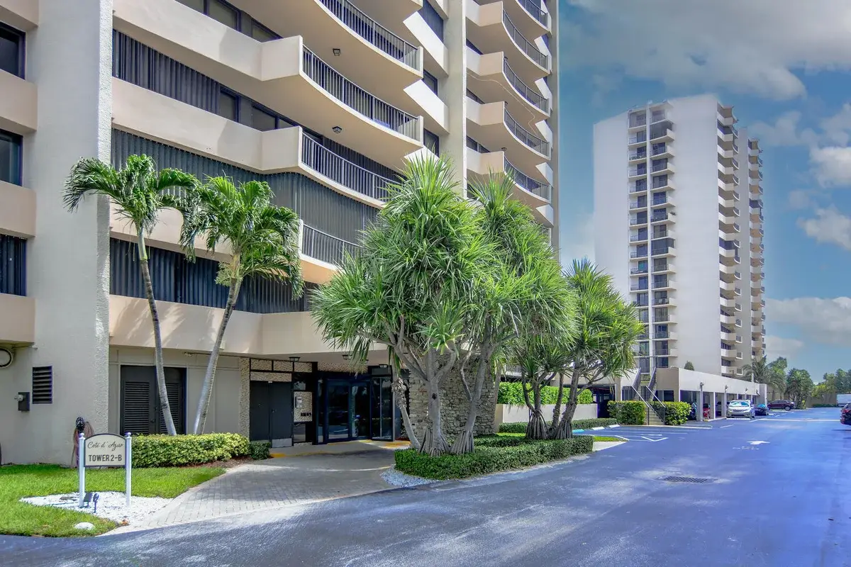 4200 N Ocean Dr #2-605, Riviera Beach: photo 1 of 41