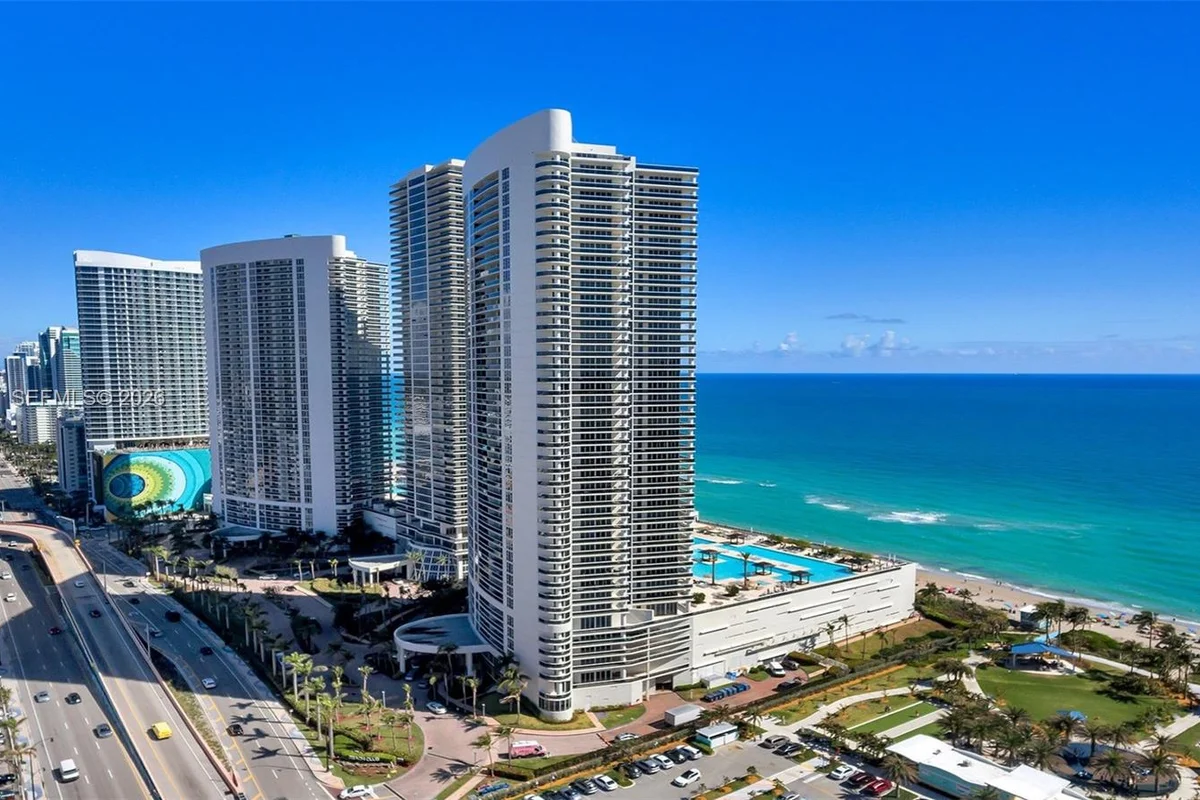 1850 S Ocean Dr #2203, Hallandale Beach: photo 1 of 17