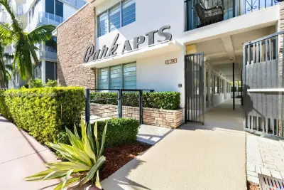 2130 Park Ave #5, Miami Beach: photo 1 of 16