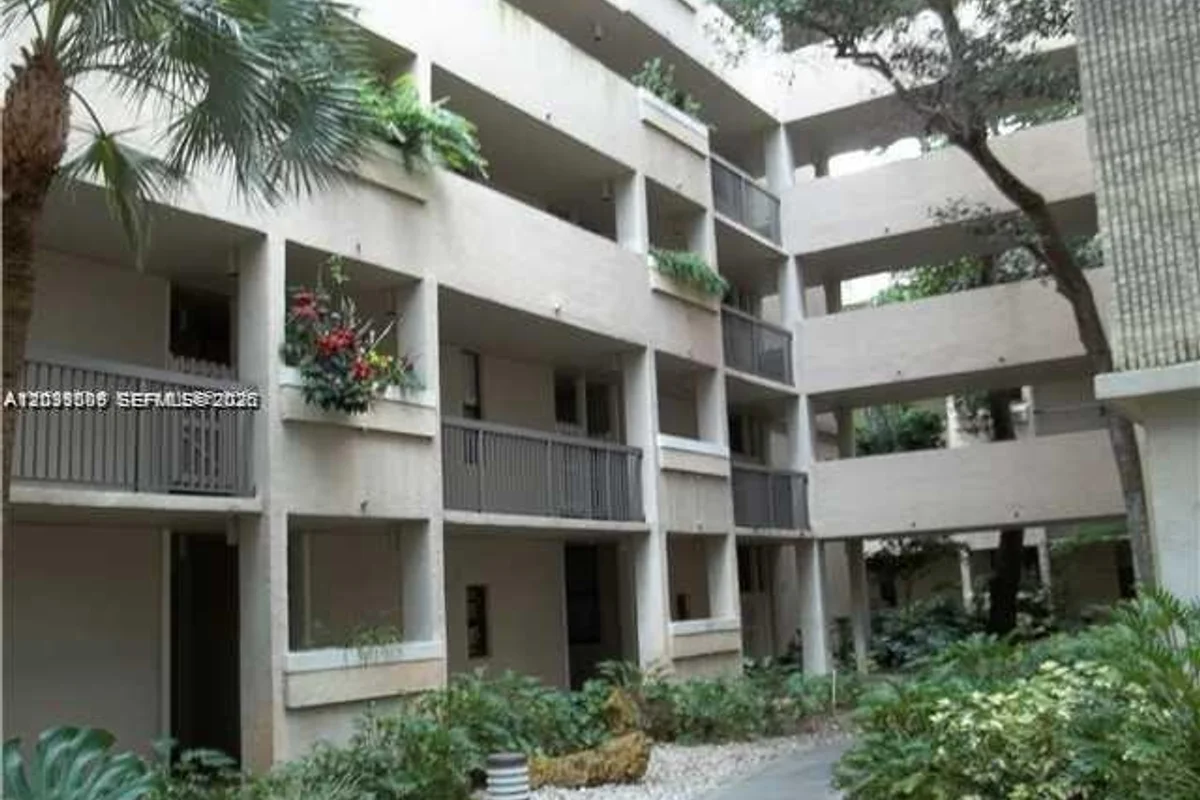 6800 Cypress Rd #411, Plantation: photo 1 of 8