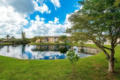 8345 Sunrise Lakes Blvd #210, Sunrise: photo 1 of 15