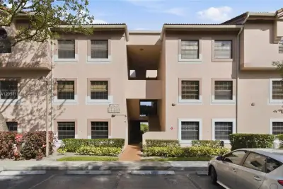 10790 NW 14th St #184, Plantation: photo 1 of 24