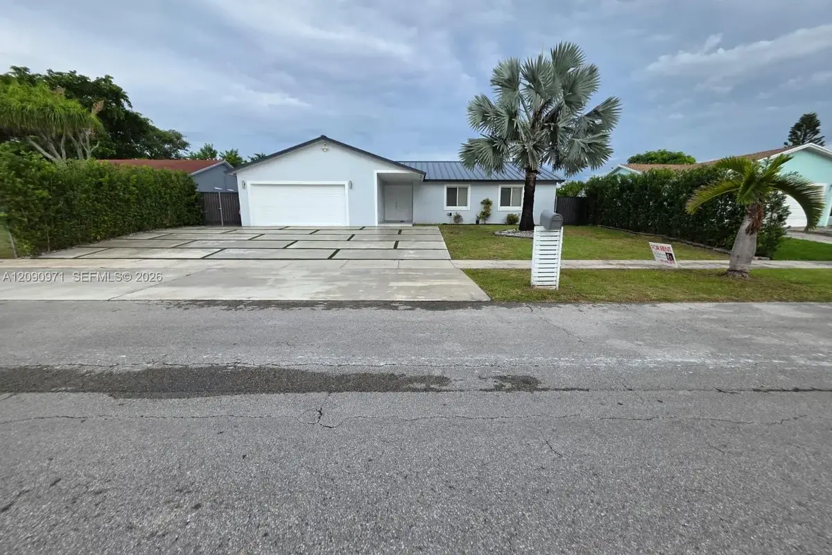 26230 SW 130th Ave, Homestead: photo 1 of 41