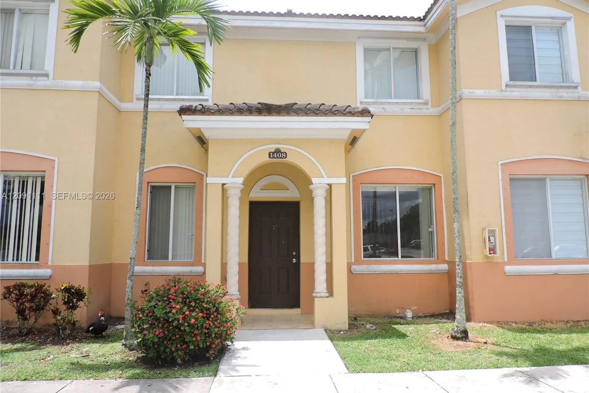 1408 SE 26th Ct #312, Homestead: photo 1 of 23