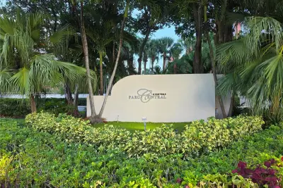 3300 NE 191st St #608, Aventura: photo 1 of 29