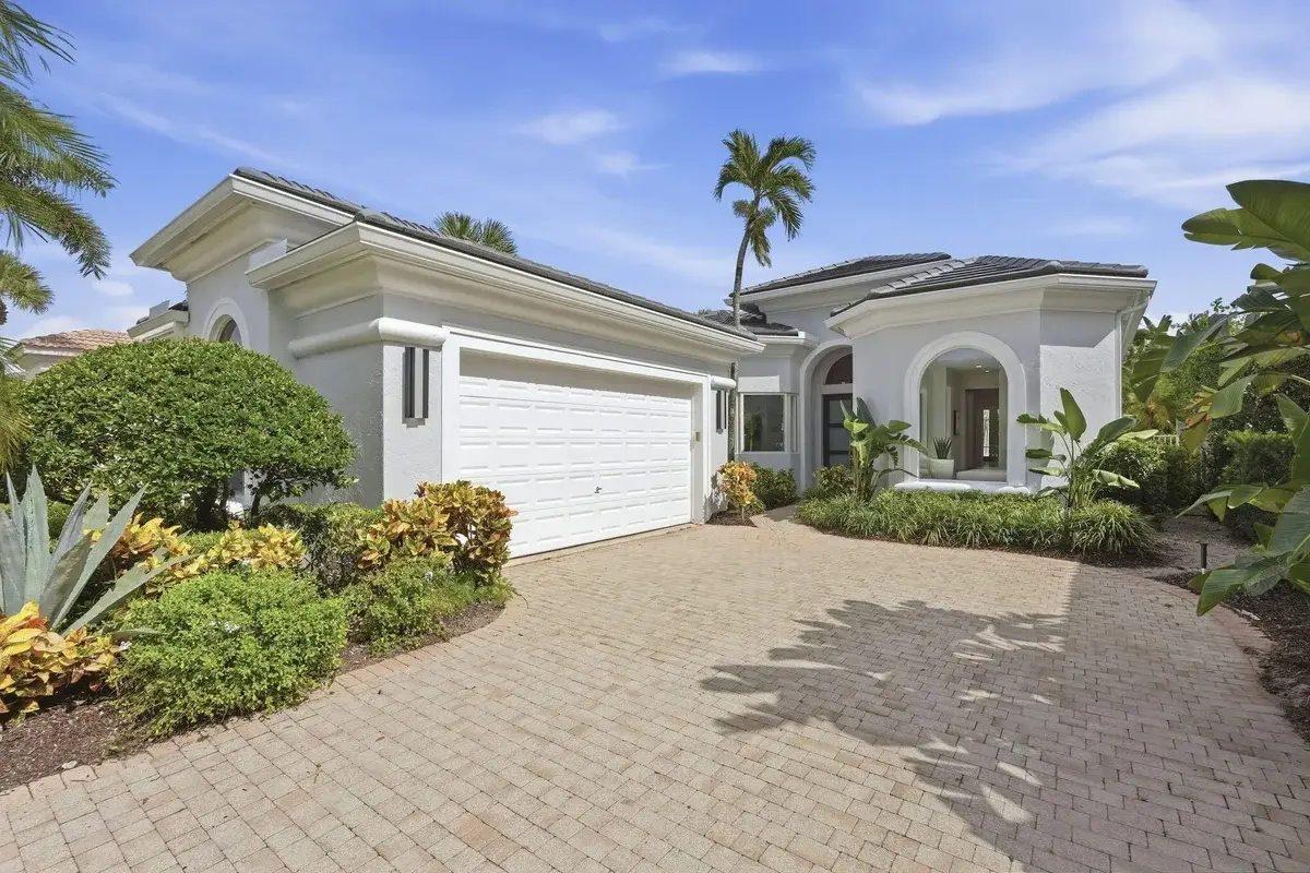7695 Villa D Este Way, Delray Beach: photo 1 of 32