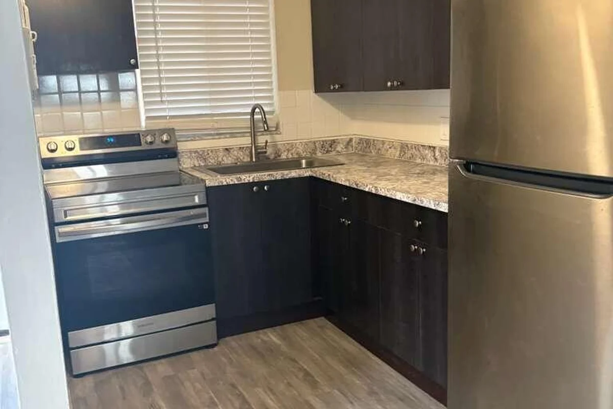 5811 NW 17th Pl #H, Sunrise: photo 1 of 8