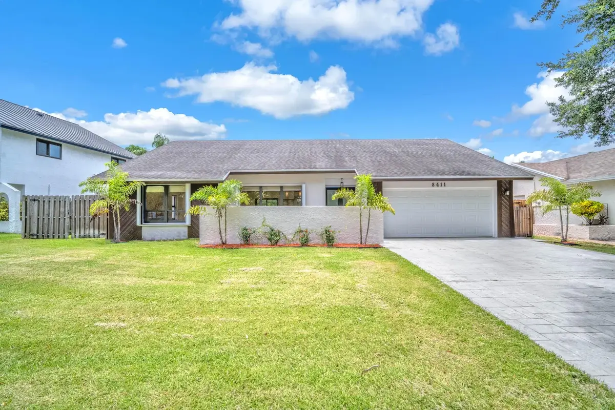8411 SW 57th St, Fort Lauderdale: photo 1 of 43