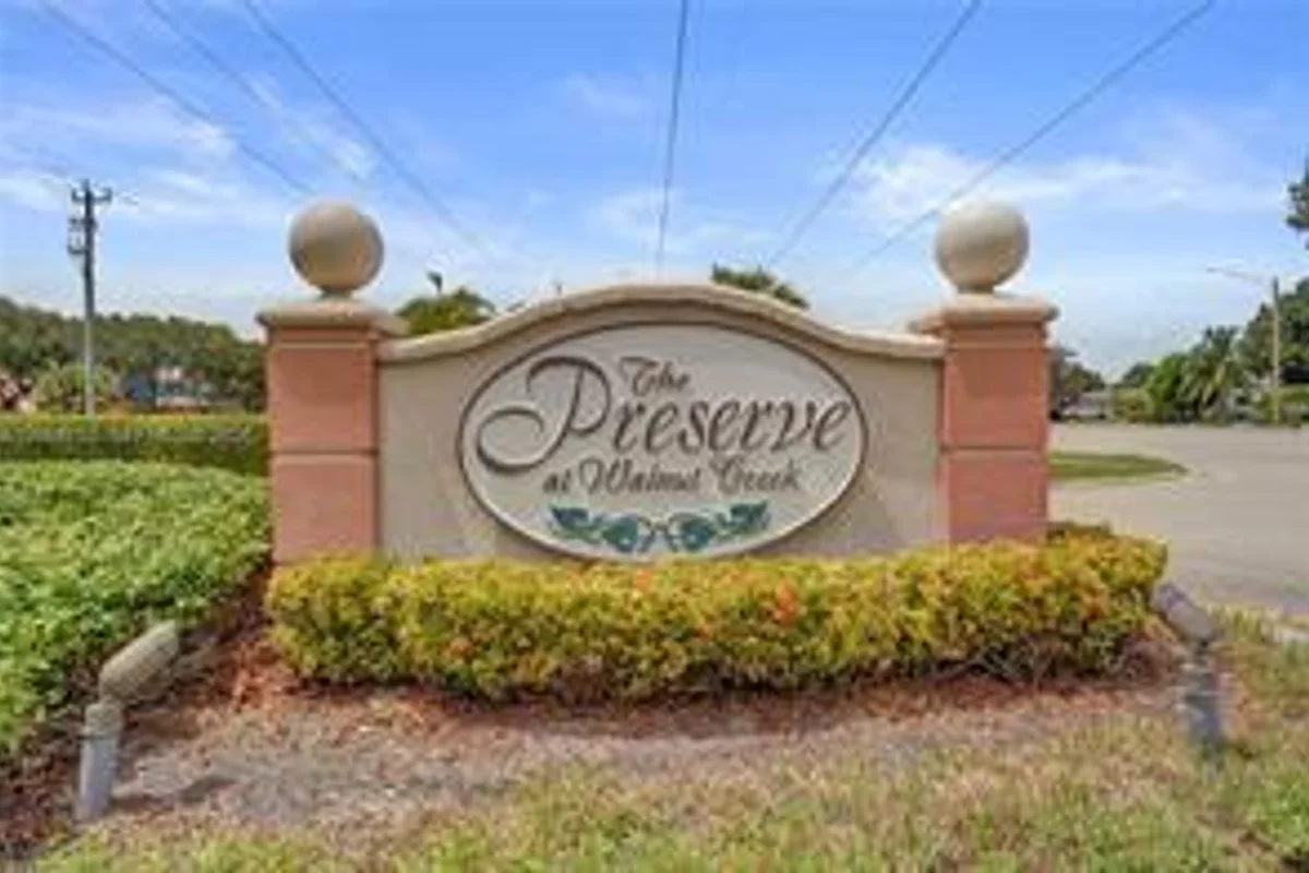 7785 NW 22nd Ct #202, Pembroke Pines: photo 1 of 12