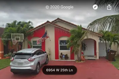 6940 W 25th Ln, Hialeah: photo 1 of 21
