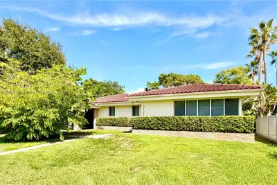 3121 Prairie Ave, Miami Beach: photo 1 of 8
