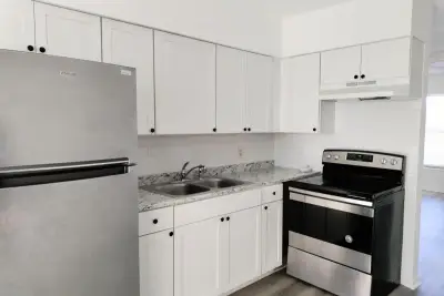 2760 N Dixie Hwy #2, Boca Raton: photo 1 of 14