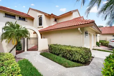 8320 Waterline Dr #202, Boynton Beach: photo 1 of 46