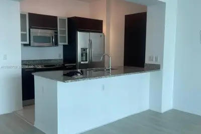 951 Brickell Ave #2803, Miami: photo 1 of 24