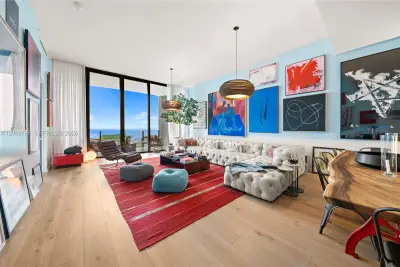 2811 S Bayshore Dr #15C, Miami: photo 1 of 57