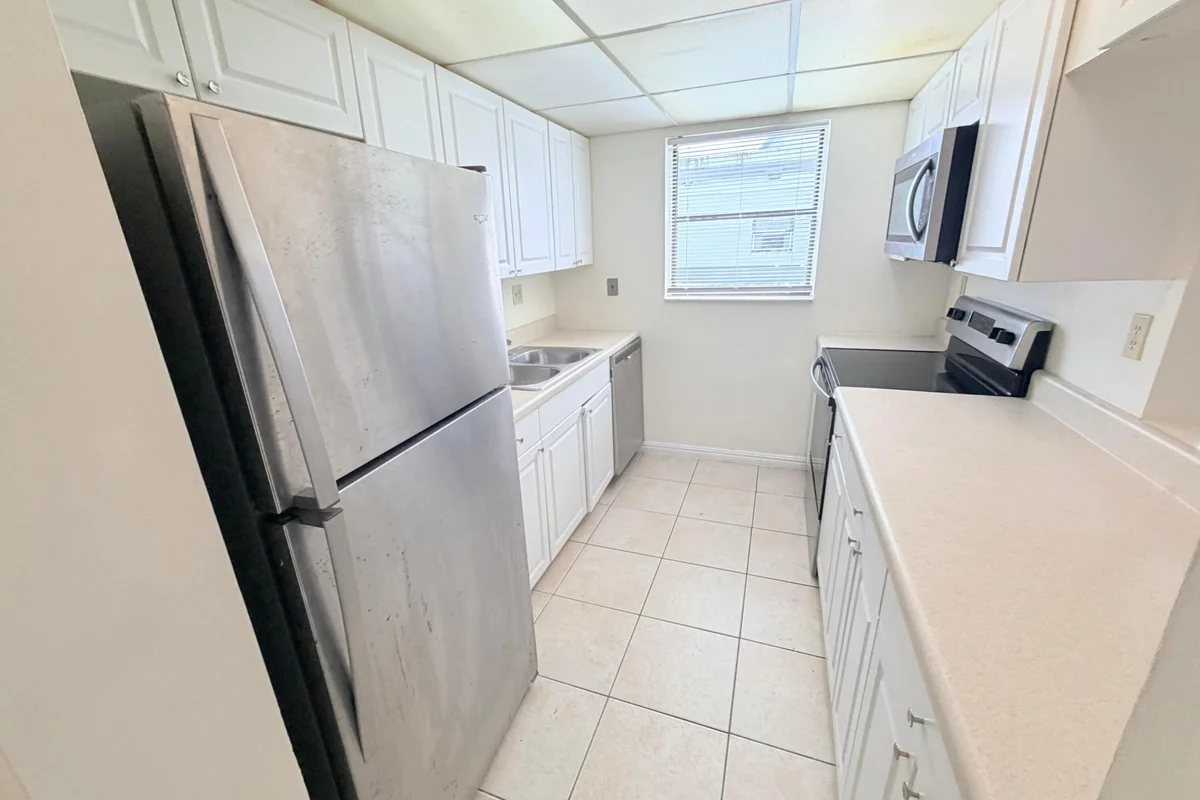 1950 N Congress Ave #403, West Palm Beach: photo 1 of 14
