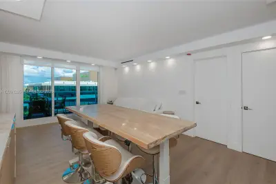 2301 Collins Ave #834, Miami Beach: photo 1 of 29
