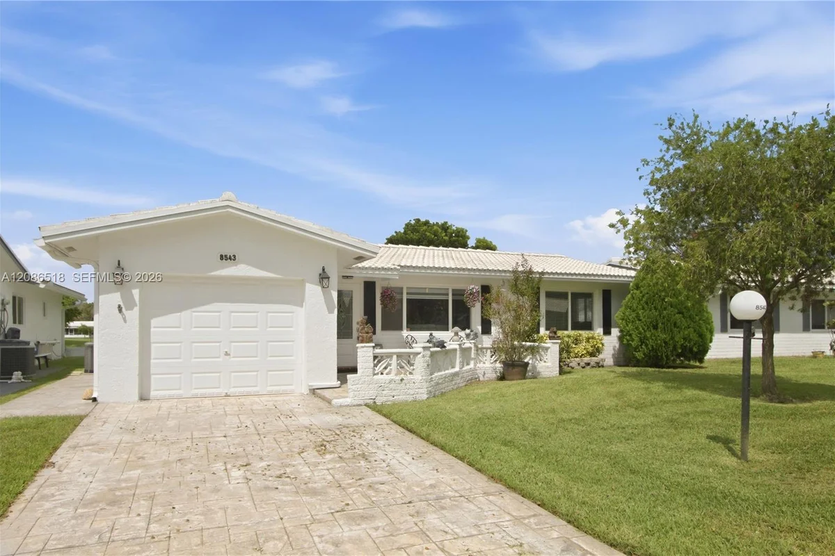 8543 NW 13th Ct, Plantation: photo 1 of 55