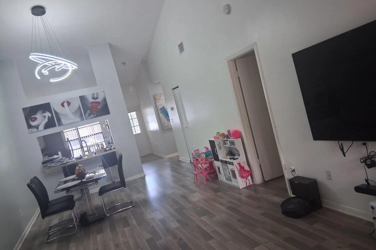 1200 Parkside Green Dr #E, West Palm Beach: photo 1 of 1
