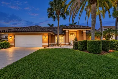 6001 Wedgewood Village Cir, Lake Worth: photo 1 of 38