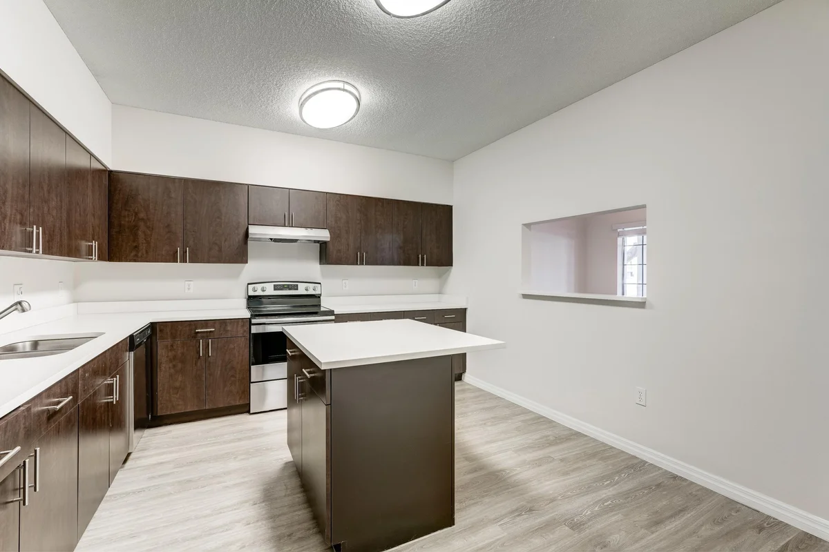 4685 N Haverhill Rd #B1, West Palm Beach: photo 1 of 36